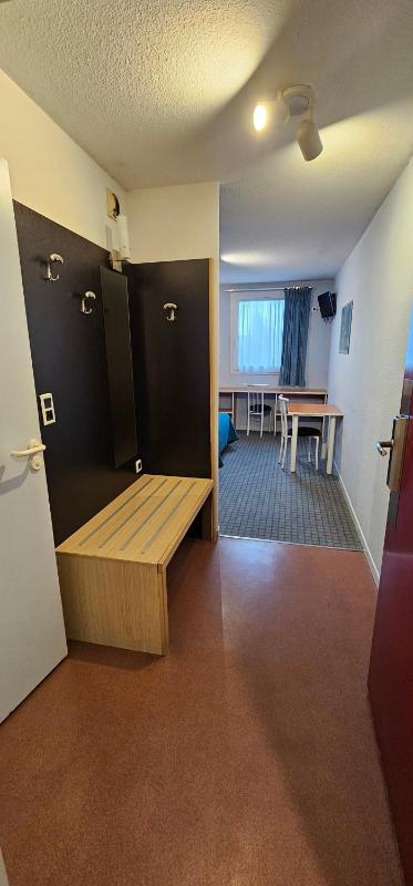Standard Double Room image 2