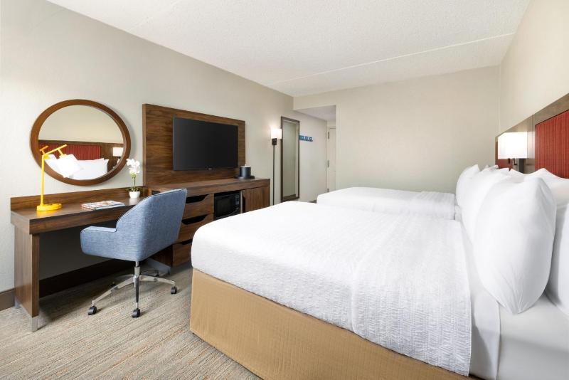 Double Room with Two Double Beds - Non-Smoking image 2