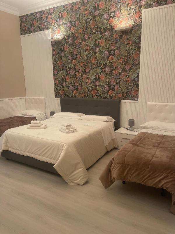 Quadruple Room image 1