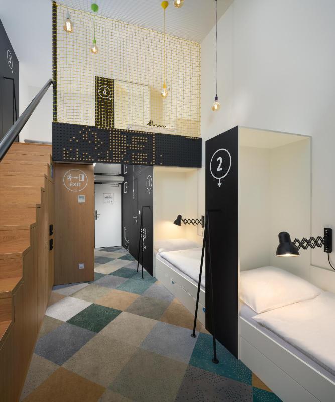 Duplex Quadruple Room image 2