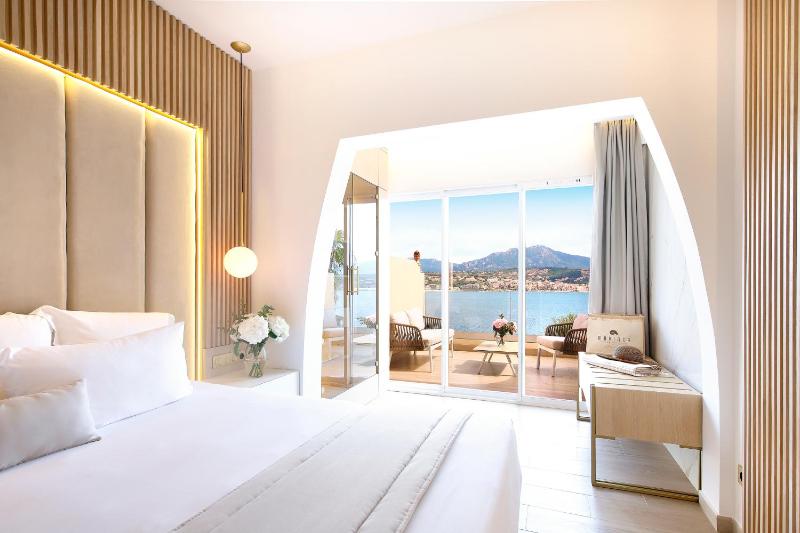 Luxury Terrace Room image 1