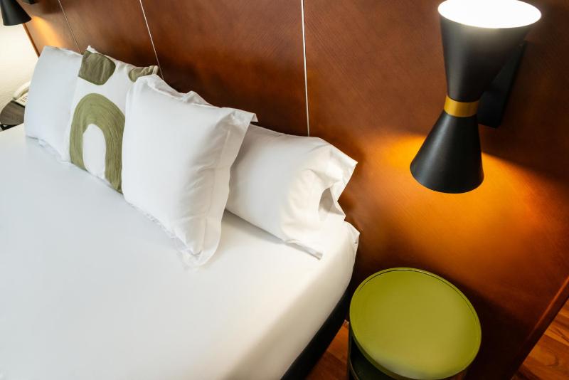 Superior Queen Room image 1