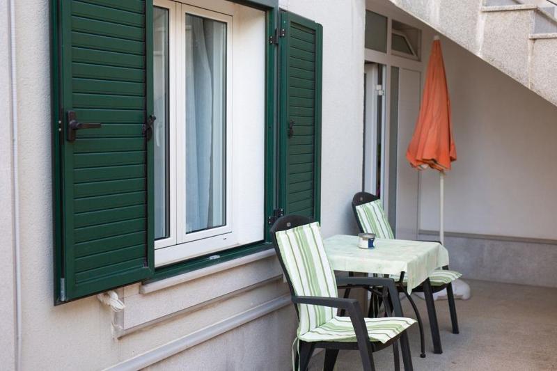 Apartments Škarpa - image 19