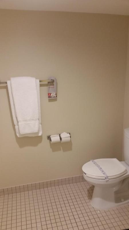 Double Room with Two Double Beds - Non-Smoking image 3