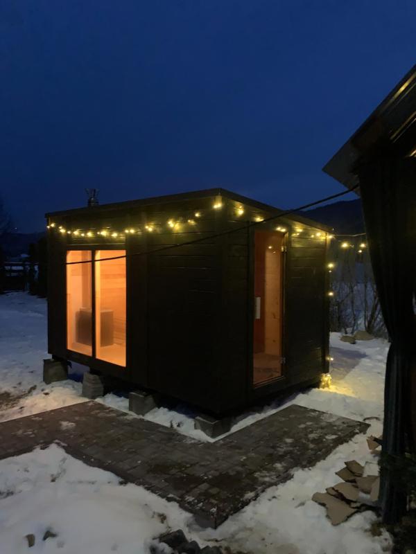 Apartment with Mountain View image 3
