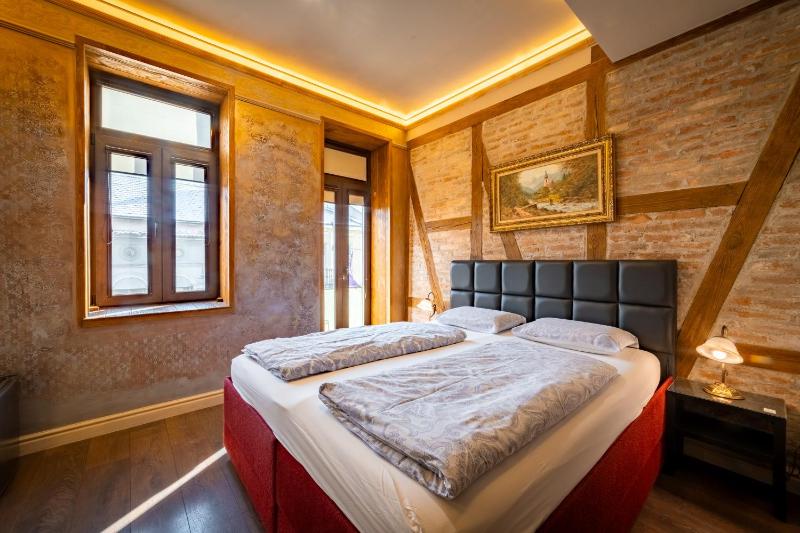 Two-Bedroom Suite image 3