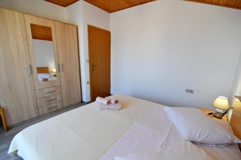 Apartments Perić - image 9