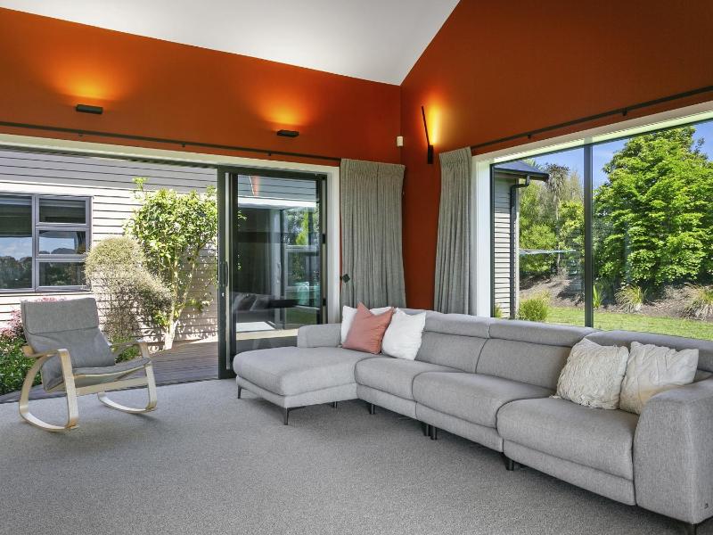 Lake Taupō Luxury Home plus Hideaway Apartment - image 10