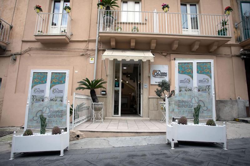 Residenza Donna Giovanna - image 17