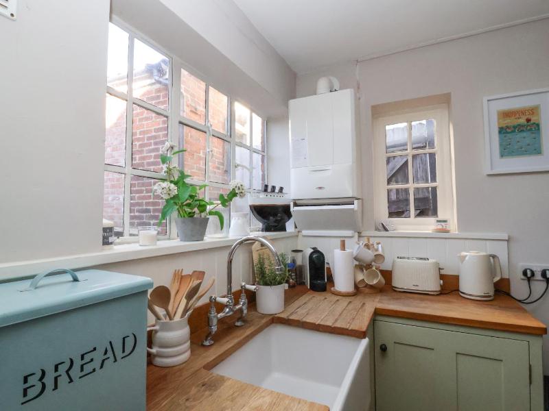 Rosemary Cottage Aldeburgh - image 15