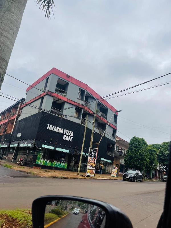 Depto dos habitaciones sobre avenida principal en Cataratas del Iguazú con wifi - image 8