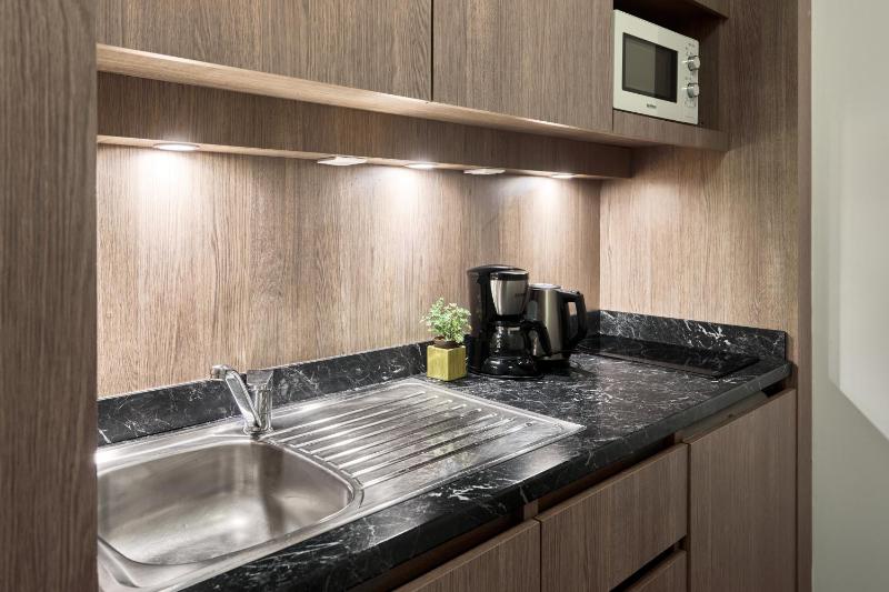 Superior Apartment image 3