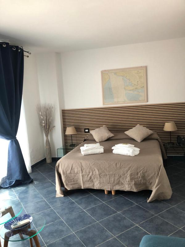 Triple Room image 1