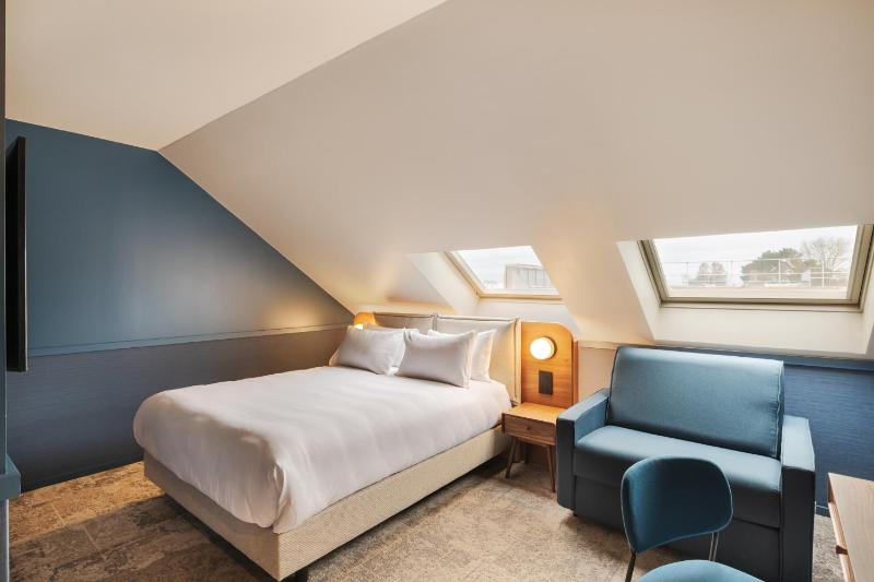 Double Room Next Generation image 2