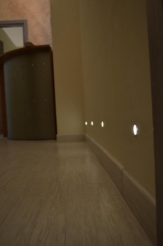 Single Room image 1