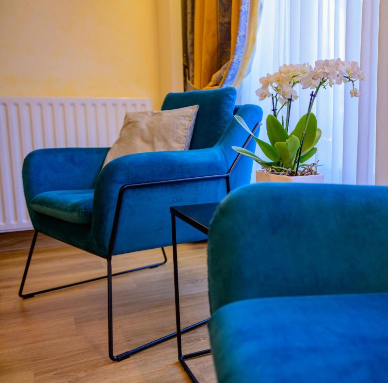 Standard Double Room image 4