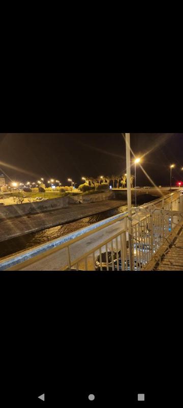 Holding House -Close train station and port - image 24