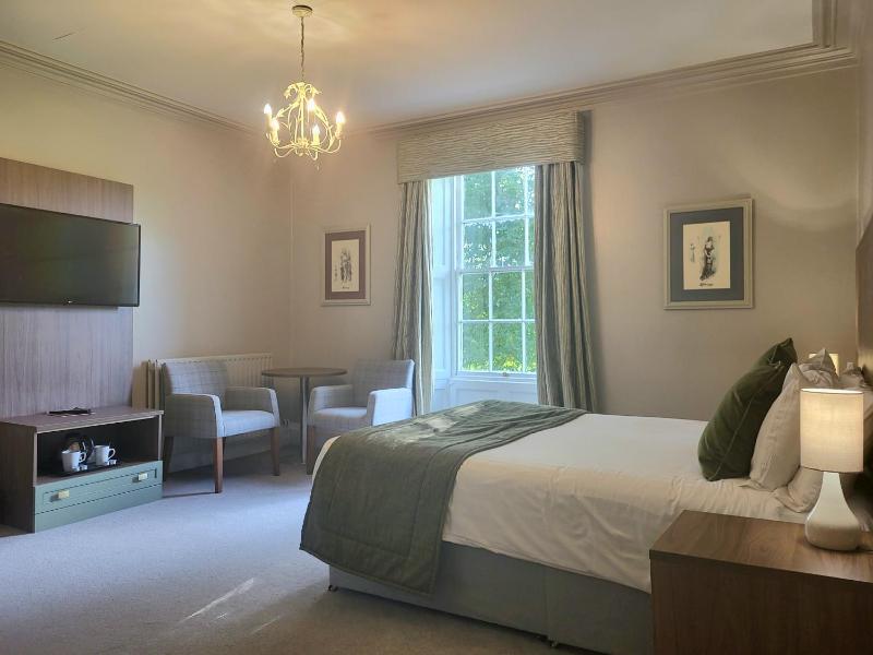 Feature Double Room image 4