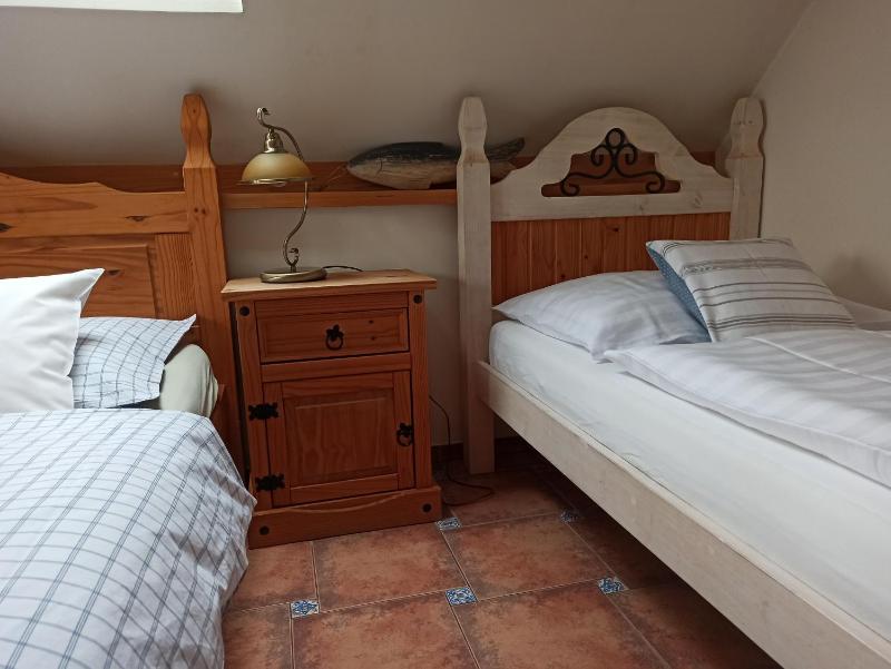 Deluxe Triple Room image 3