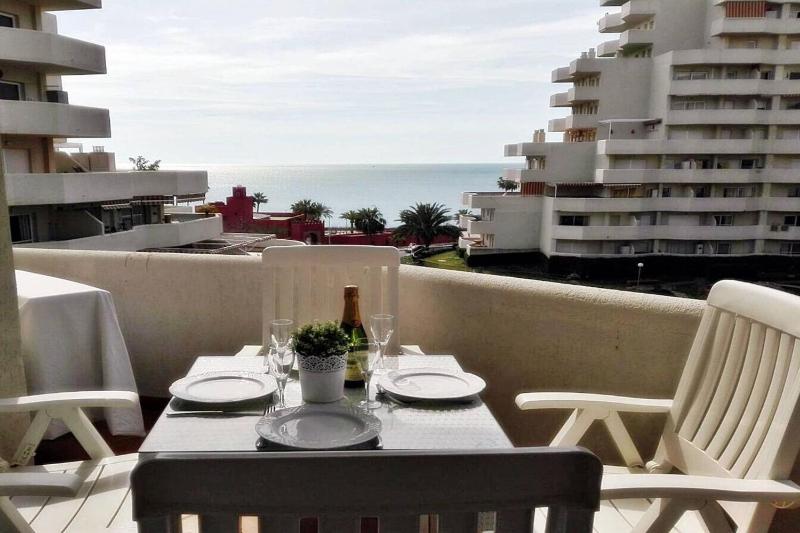 Benalbeach Apartment with Side Sea Views - image 1