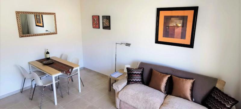 Benalmadena Front Line Sea View 1 Bedroom Large Apartment - image 6