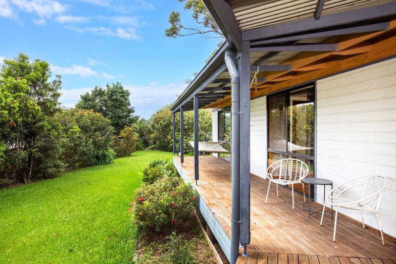 Hidden Orchard - Pet Friendly - 4 Mins Walk to Beach - image 14