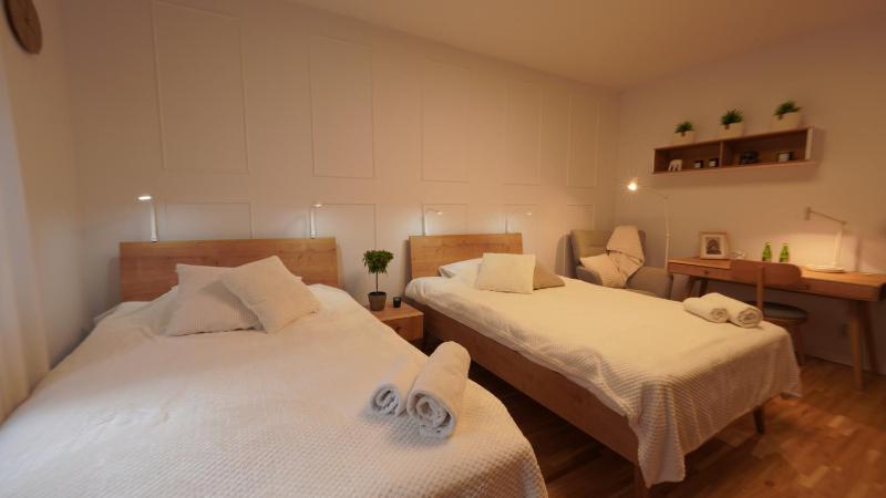 Deluxe Double Room image 2
