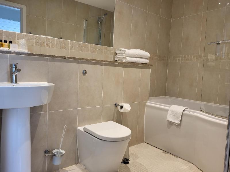 Suite with Sea View image 3