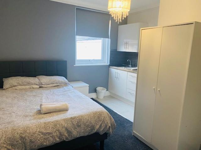 Circle Guest House Bed Only - image 24