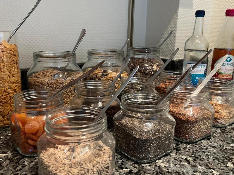 Small Single Room image 4