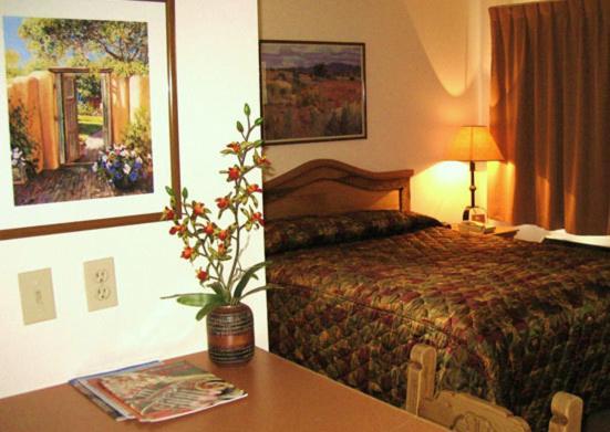 Queen Suite