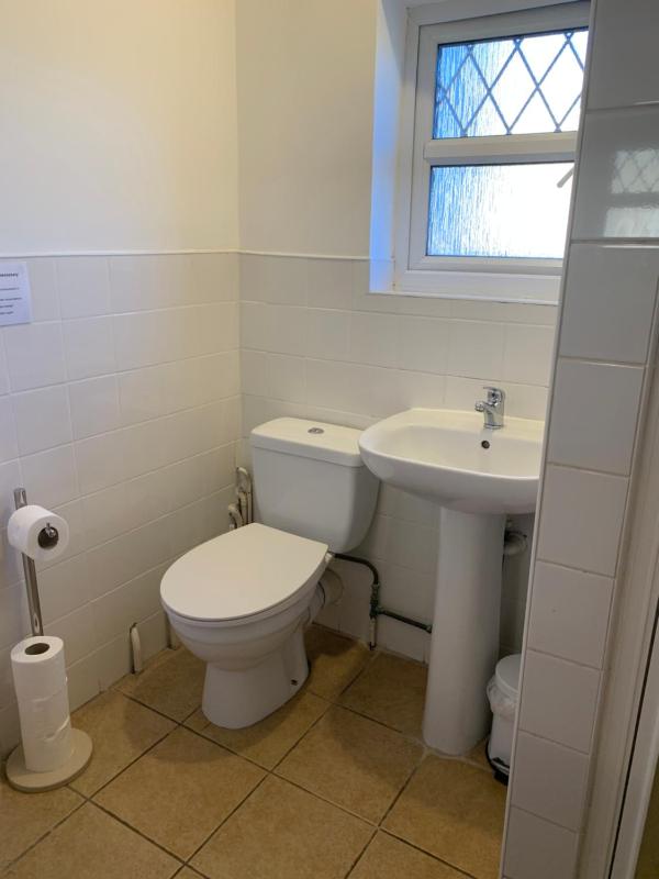 Family Room (2 Adults + 1 Child) image 4