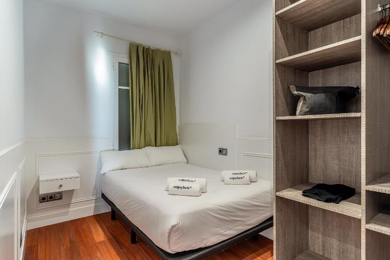 Enjoybcn Fira Apartment - image 13