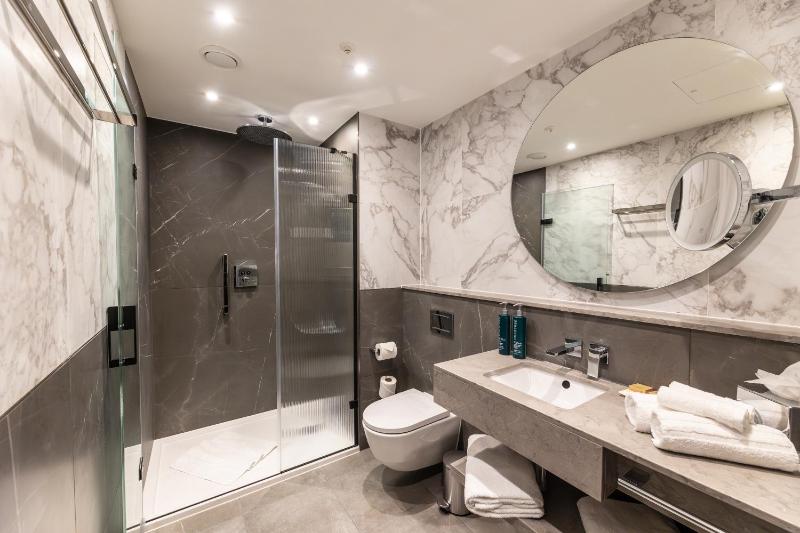 Junior Suite image 4