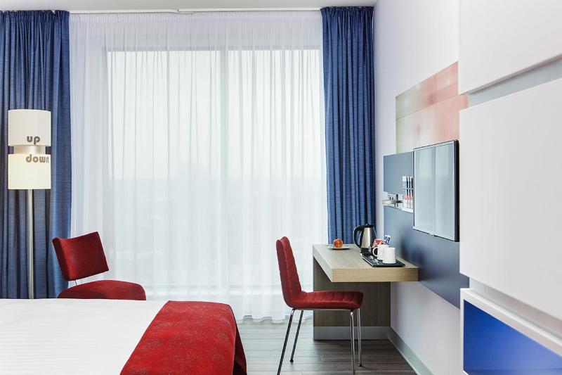 Business Double Room image 2