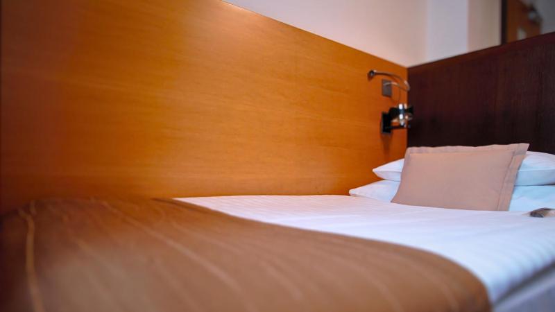 Single Room image 1