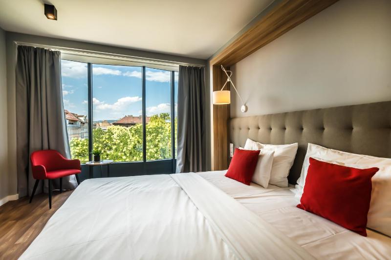  Superior Double or Twin Room image 4