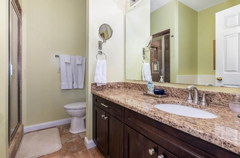 1D Canterbury Court villa - image 19