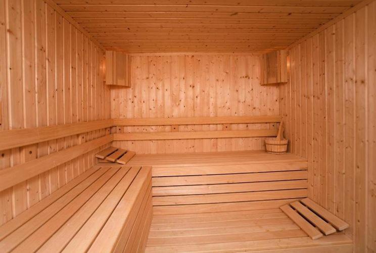 Apartment with Sauna image 2