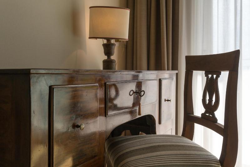 Double Bed Suite image 2