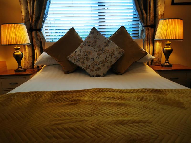 Standard Double Room image 1