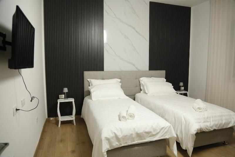 Albi Apartment Tirana - image 14