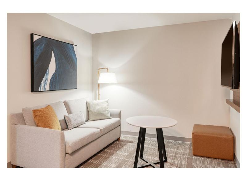 Two-Bedroom Suite image 3