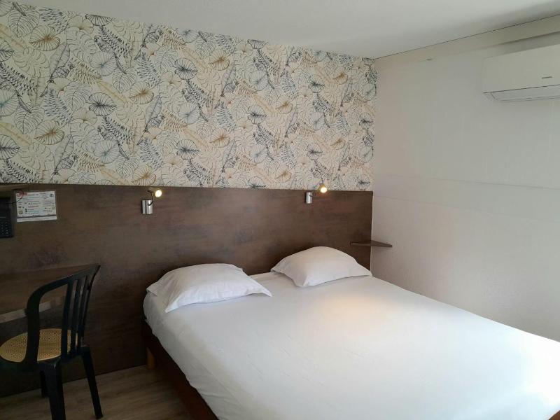 Fasthotel Narbonne - image 23