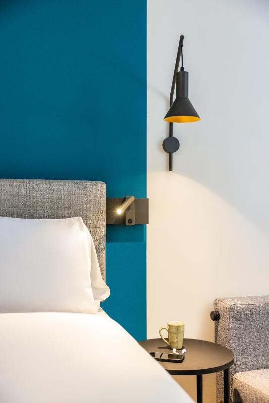 Superior Double Room image 4