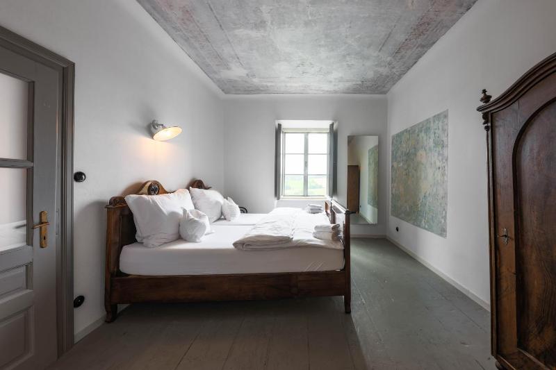 Two-Bedroom Suite image 4