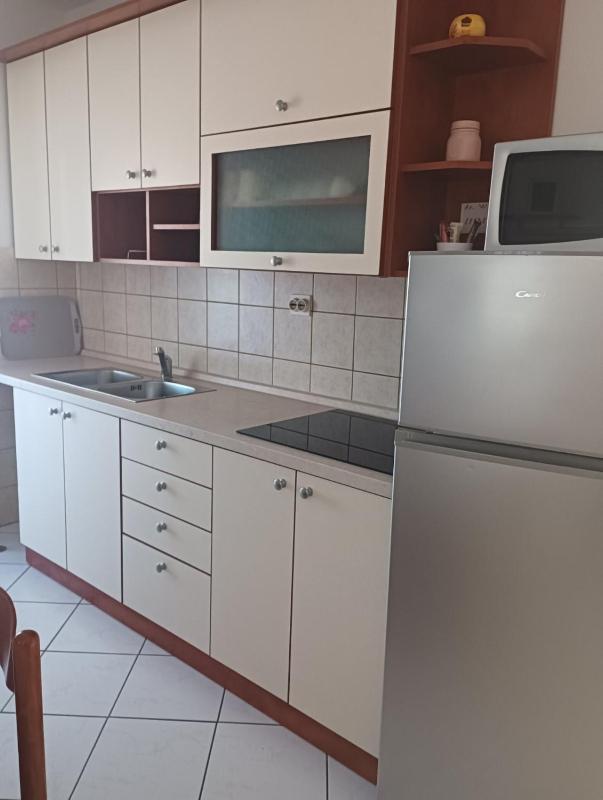 Apartmani Ana Vir - image 4