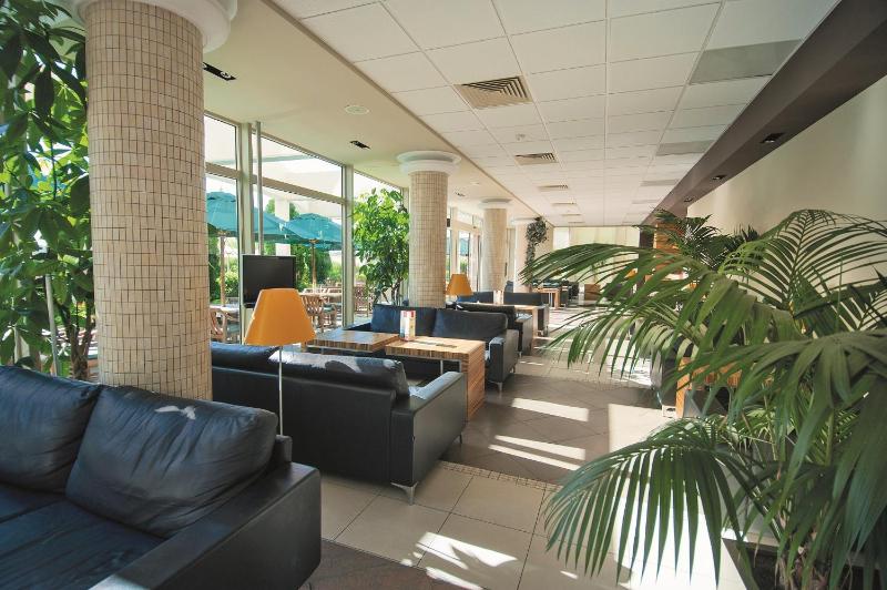 Jeravi Beach Hotel - All Inclusive - image 2