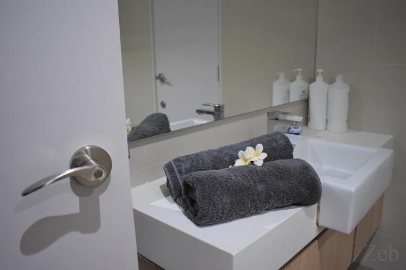 i-City【The SERENE by Casa】~Wifi/Netflix/Parking~7pax - image 10