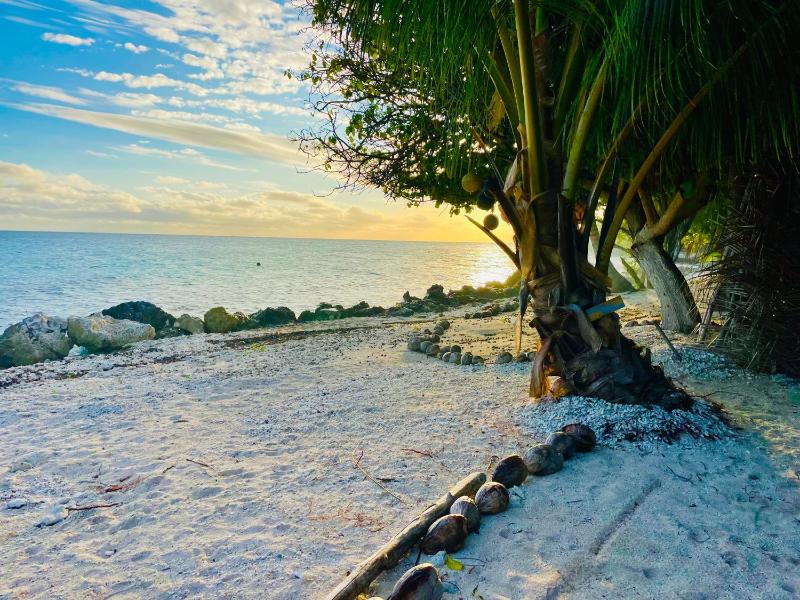 Rangiroa Beach House Images